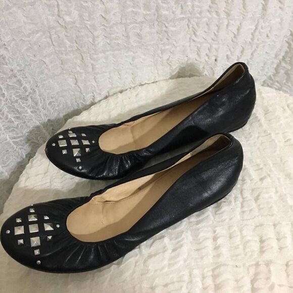 J.Crew Leather Studded Flats Size 10 - Picture 2 of 9